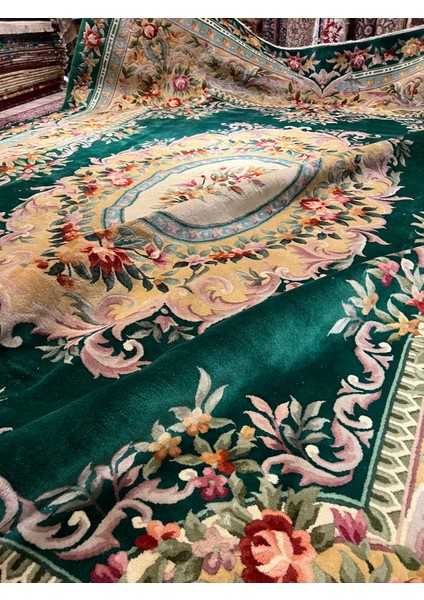El Dokuma Kabartmalı Çin Halısı Birinci Sınıf Kalite Zümrüt Yeşili Ebat 425X336 fırsatları