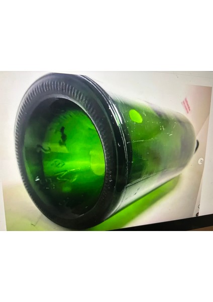 Yeşil Renk Fransız Büyük Boy Şarap Şişesi 47 cm Uzunluğunda 13 cm Çapında