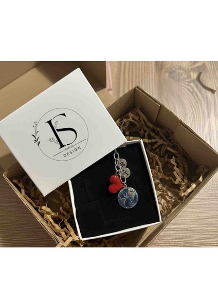 Iki Harfli Dünya Anahtarlık Kırmızı Kalp Silver Renk