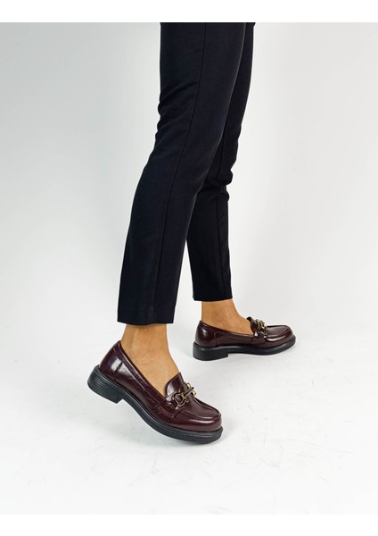 Bordo Rugan Tokalı Kadın Loafer Ayakkabı