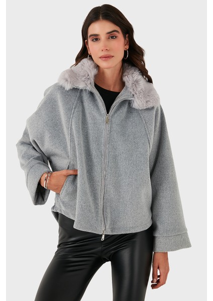 Pamuk Karışımlı Oversize Kürklü Yaka Yarasa Kol Kışa Kaşe Mont Bayan Mont 6839660 modelleri