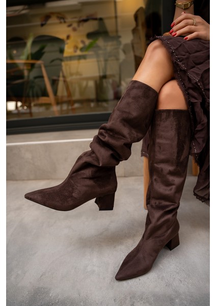 Mathis Kahverengi Topuklu Düz Çizme