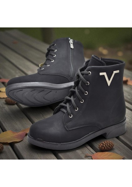 4570 Kaymaz Taban Fermuarlı Bağcıklı Günlük Kadın Bot Postal Kadın Bot