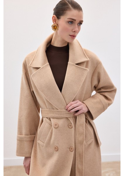 Beli Bağlamalı Uzun Kaban - Bej