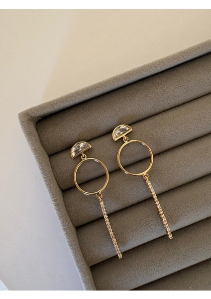 Özel Seri Xp 14K Kristal Taş Detay Gold Çubuk Sallantılı Küpe