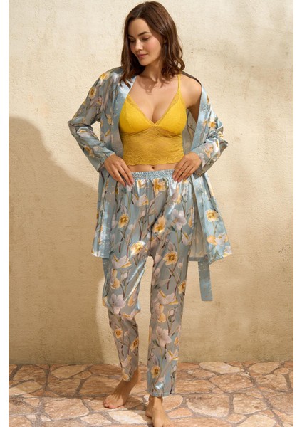 Saten Çiçek Baskılı Sabahlık Balensiz Desteksiz Dolgusuz Dantelli Bralet Sütyen ve Pantolon Pijama 3'lü Takım