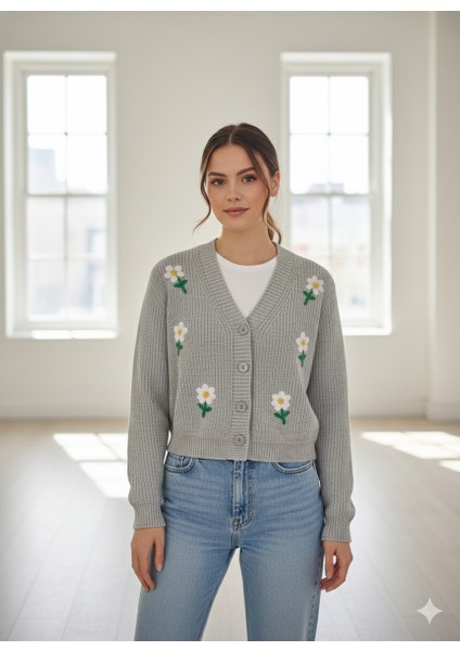 Papatya Desenli Hırka