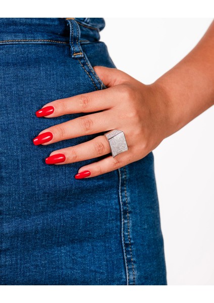 Vip Kare Taşlı Gümüş Kaplama Zirkon Yüzük – Tam Taş Kaplama Modern Yüzük