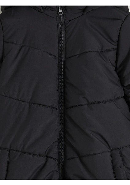 Lcw Eco Siyah Kapüşonlu Kız Çocuk Mont modelleri