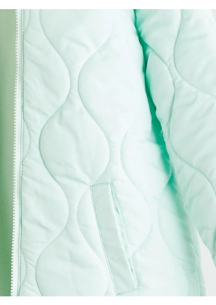 Lcw Eco Yeşil Kapüşonlu Kapitone Desenli Kız Çocuk Mont modelleri