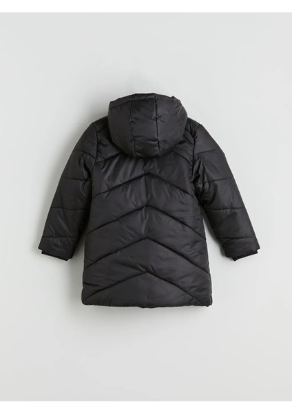 Lcw Eco Siyah Kapüşonlu Kız Çocuk Mont fırsatları