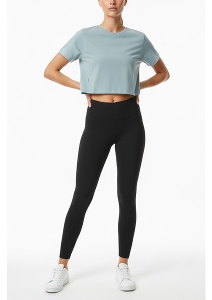 Kadın Bisiklet Yaka Basic Kısa Kol Crop Tişört