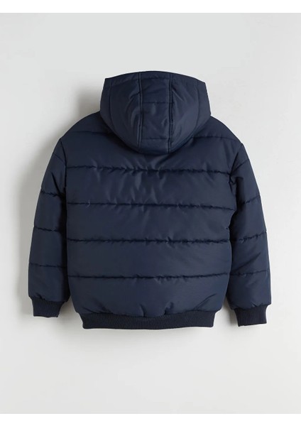 Lcw Kids Lacivert Kapüşonlu Erkek Çocuk Şişme Mont fiyatları