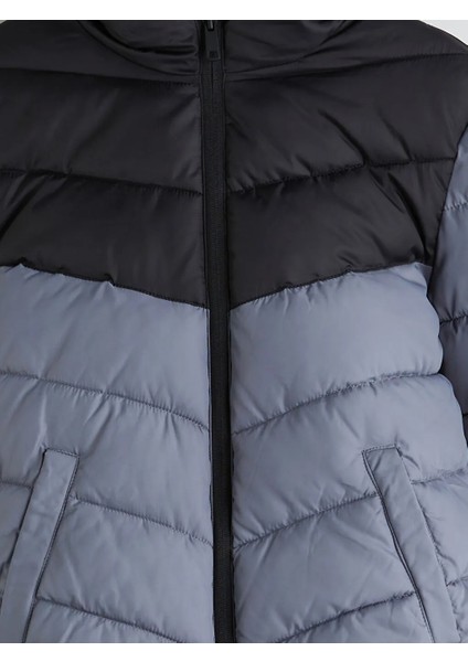 Lcw Kids Gri Kapüşonlu Erkek Çocuk Şişme Mont fiyatları