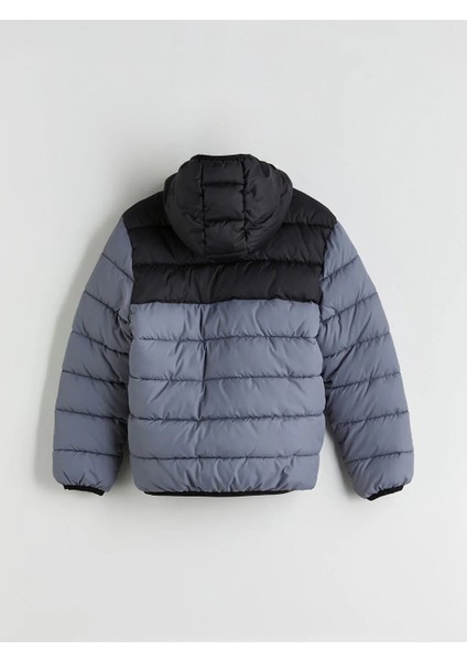 Lcw Kids Gri Kapüşonlu Erkek Çocuk Şişme Mont fırsatları