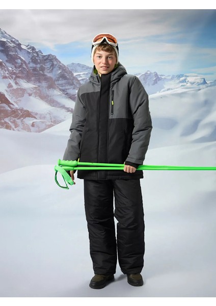 Lcw Kids Siyah Kapüşonlu Erkek Çocuk Mont modelleri