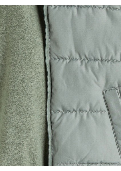 Lcw Kids Haki Kapüşonlu Erkek Çocuk Şişme Mont fırsatları