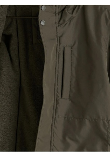 Lcw Kids Haki Kapüşonlu Erkek Çocuk Mont modelleri