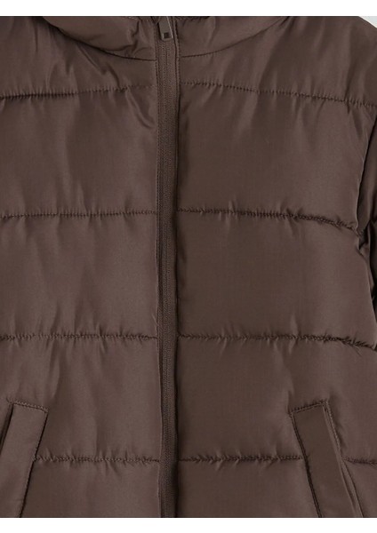 Lcw Kids Kahverengi Kapüşonlu Erkek Çocuk Şişme Mont modelleri