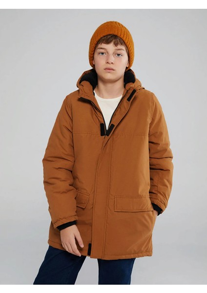 Lcw Kids Kahverengi Kapüşonlu Erkek Çocuk Mont