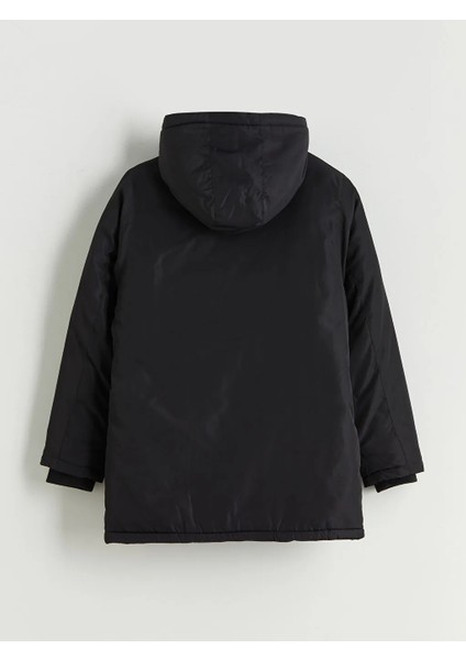 Lcw Kids Siyah Kapüşonlu Erkek Çocuk Mont fiyatları