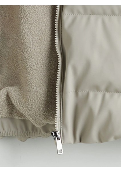 Lcw Kids Bej Kapüşonlu Erkek Çocuk Şişme Mont modelleri