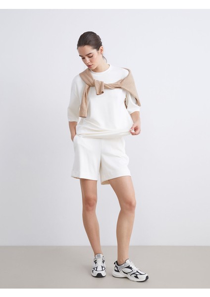Yeni Sezon Beli Lastikli Kadın Şort