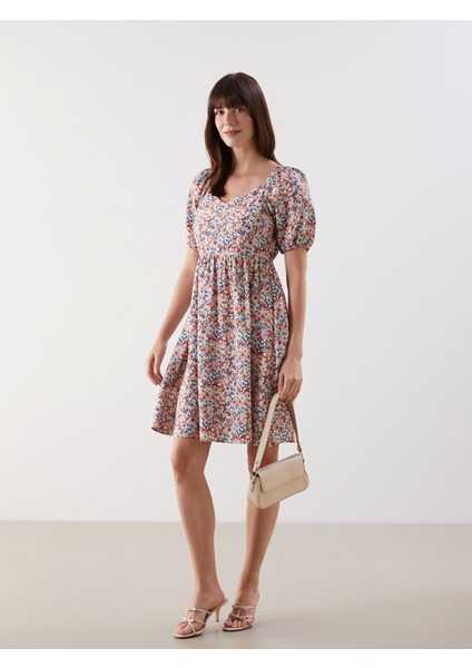 Yeni Sezon Kalp Yaka Çiçekli Mini Elbise fiyatları