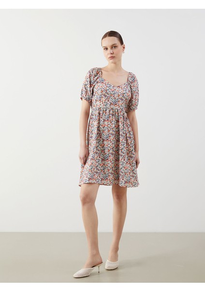 Yeni Sezon Kalp Yaka Çiçekli Mini Elbise modelleri