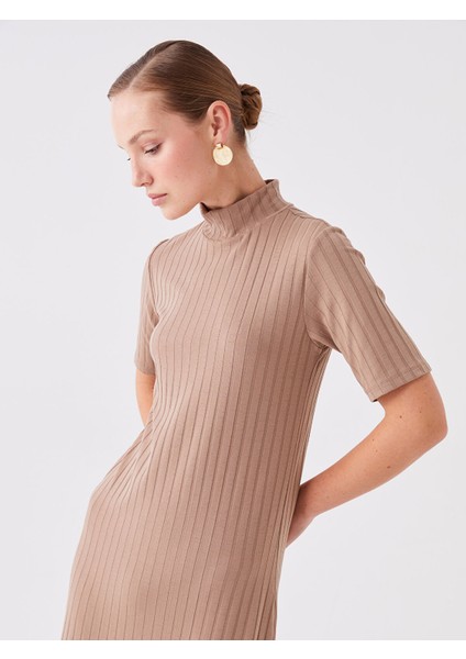 Yeni Sezon Dik Yaka Kendinden Desenli Kısa Kollu Elbise modelleri