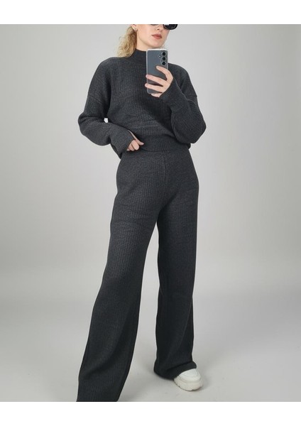 Kadın Balıkçı Yaka Geniş Paça Triko Takım