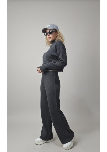 Kadın Balıkçı Yaka Geniş Paça Triko Takım modelleri