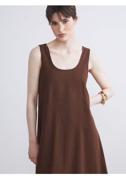 Yeni Sezon U Yaka A Kesim Keten Karışımlı Elbise fiyatları