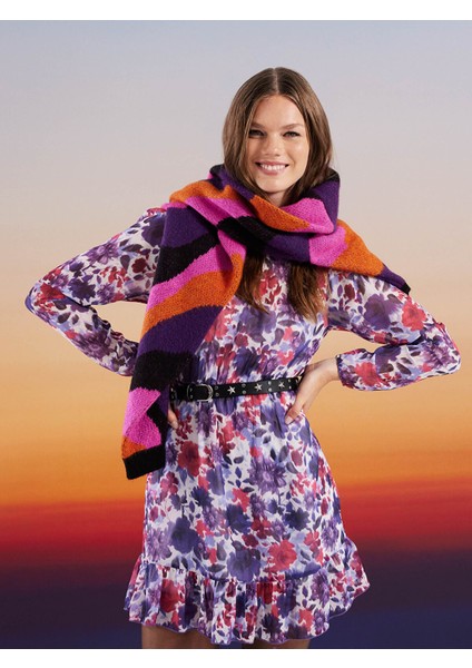 Yeni Sezon Dik Yaka Desenli Uzun Kollu Şifon Elbise modelleri