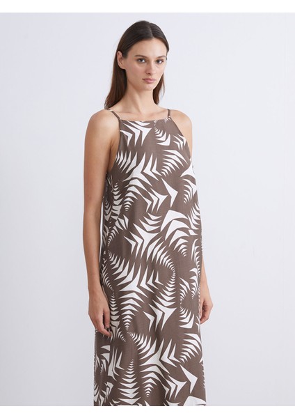 Yeni Sezon Kare Yaka Desenli Elbise fiyatları