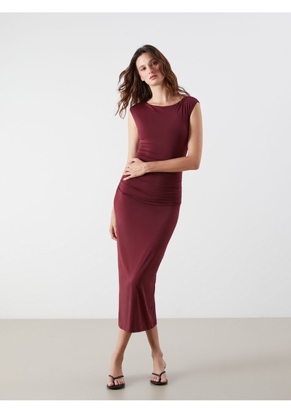 Yeni Sezon Kayık Yaka Büzgülü Elbise