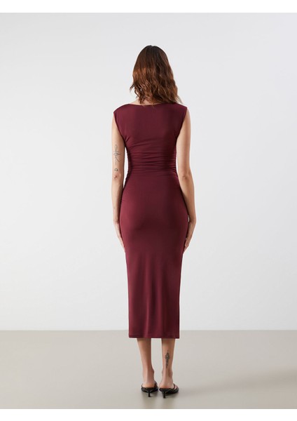 Yeni Sezon Kayık Yaka Büzgülü Elbise fırsatları