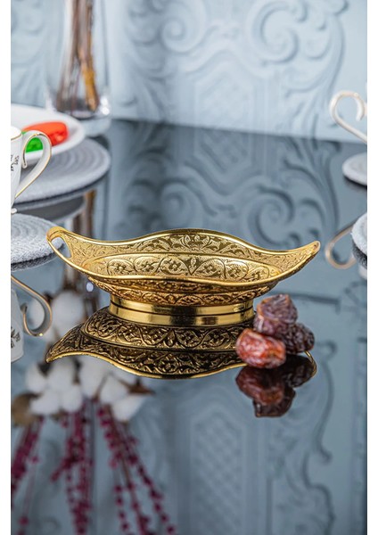 Kulplu Oval Hurmalık 1 Adet Gold ve Gümüş Renkleri Mevcuttur