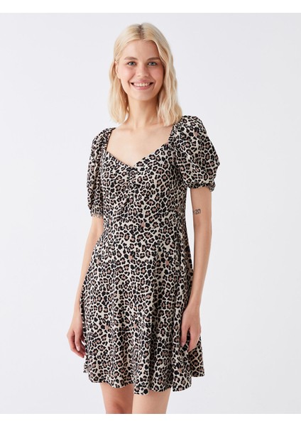 Yeni Sezon Kalp Yaka Desenli Kısa Kollu Elbise fiyatları