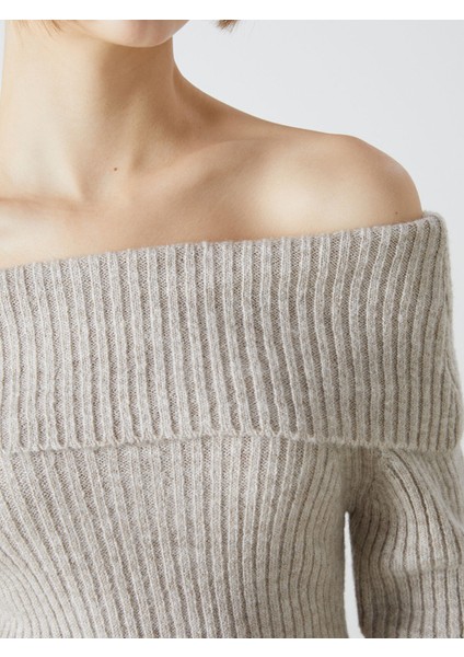 Yeni Sezon Kayık Yaka Kadın Triko Elbise fırsatları