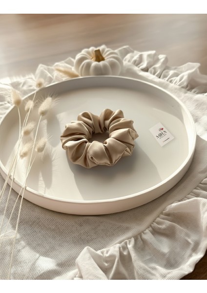 Çocuk Saten Toka - Bej Parıltı – Tekli Lüks Lastik Model Scrunchie fiyatları