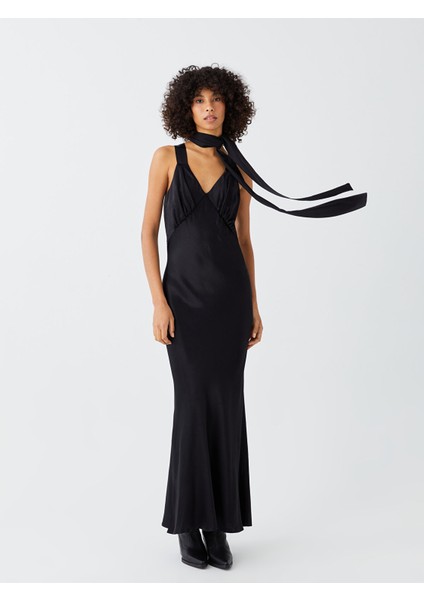 Yeni Sezon V Yaka Düz Askılı Saten Elbise
