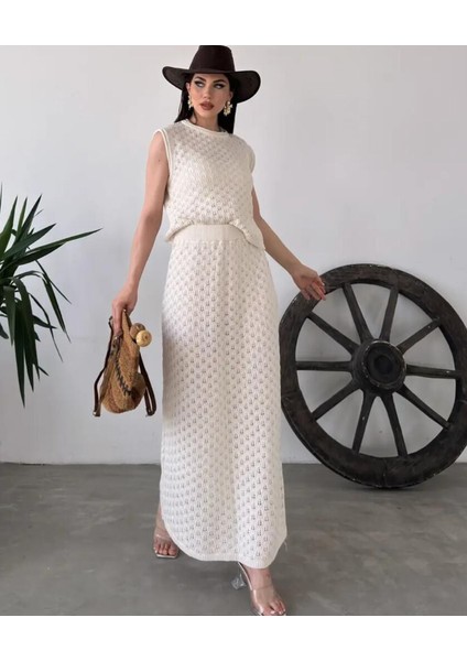 Alt Üst Takım- Bluz & Etek Triko - Krem