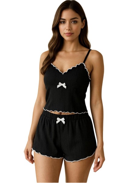 Kurdele Detaylı Şortlu Siyah Pijama Takımı