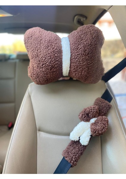 Oto Koltuğu Boyun Yastığı ve Emniyet Kemeri-Açık Kahve- Pelüş Araç Yastığı ve Emniyet Kemeri Seti