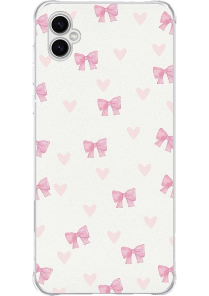 Samsung Galaxy A04 Uyumlu Fiyonklar ve Pembe Kalpler Baskılı Silikon Kılıf
