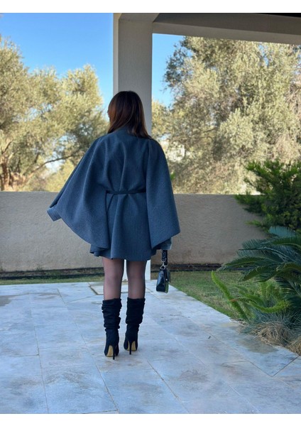 Gri Gold Düğmeli Panço fırsatları