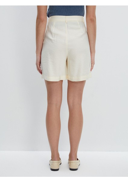 Yeni Sezon Rahat Kalıp Düz Keten Görünümlü Kadın Şort fırsatları