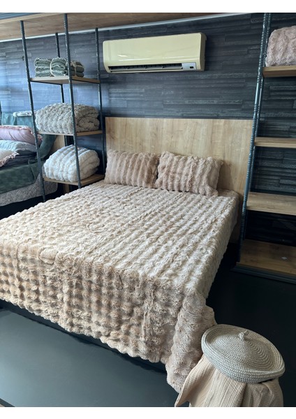 Tavşan Tüyü Yatak Örtüsü modelleri