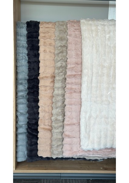 Tavşan Tüyü Yatak Örtüsü fırsatları